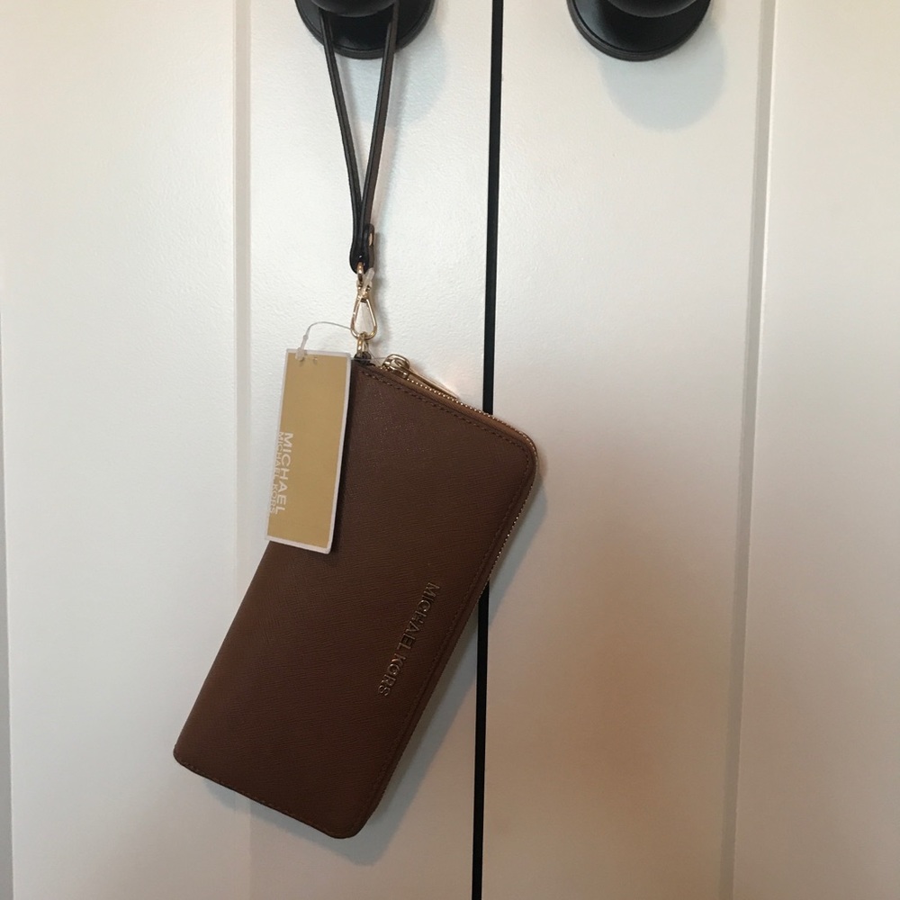 Michael Kors wallet